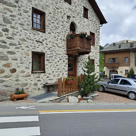 Joseff Daire Livigno